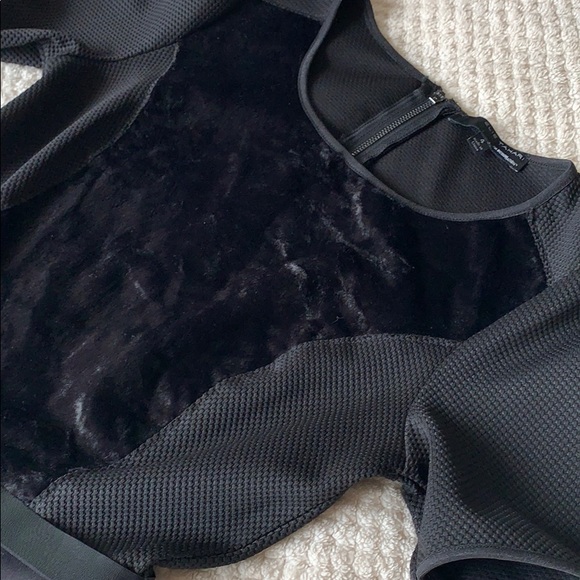 ELIE TAHARI Black Dress With Crushed Velvet - Picture 6 of 9